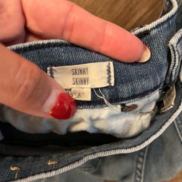 Madewell Distressed Skinny Jeans in Blue - Picture 3 of 4